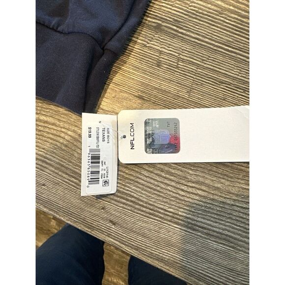 Boys Houston Texans Long Sleeve T-Shirt Size Large(12/14) Navy. NWT. 1 - Picture 5 of 6